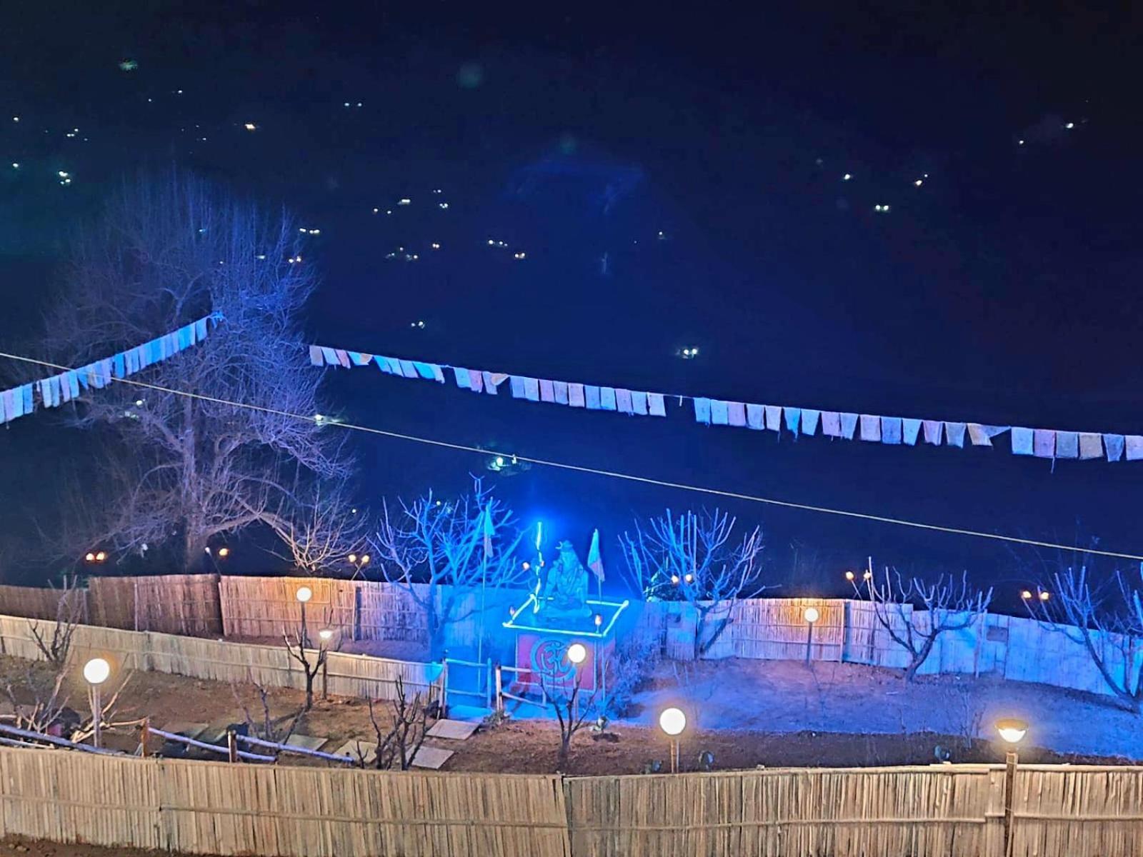 מלון The Pahadi Nest מוקטשוואר מראה חיצוני תמונה