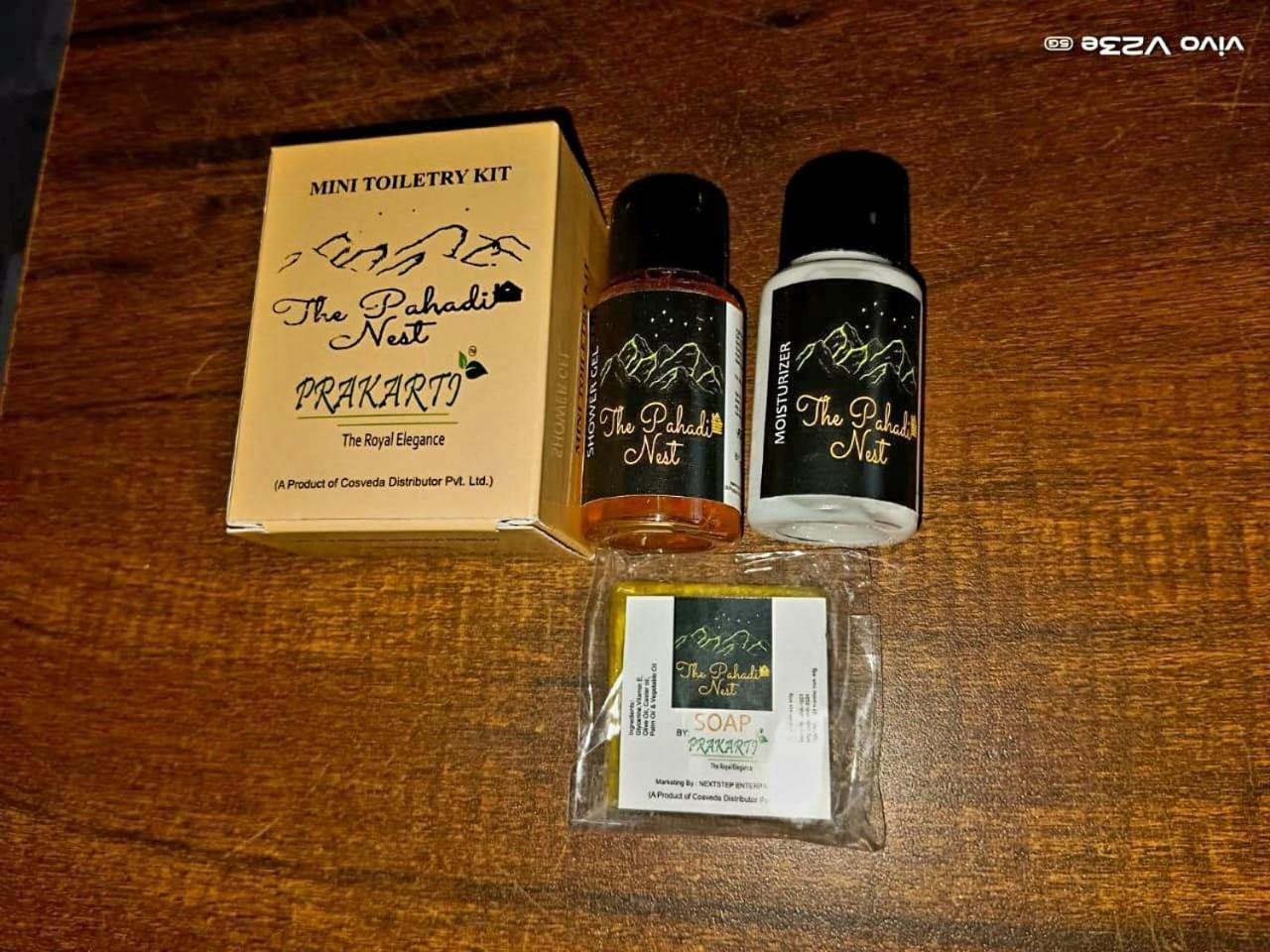 מלון The Pahadi Nest מוקטשוואר חדר תמונה